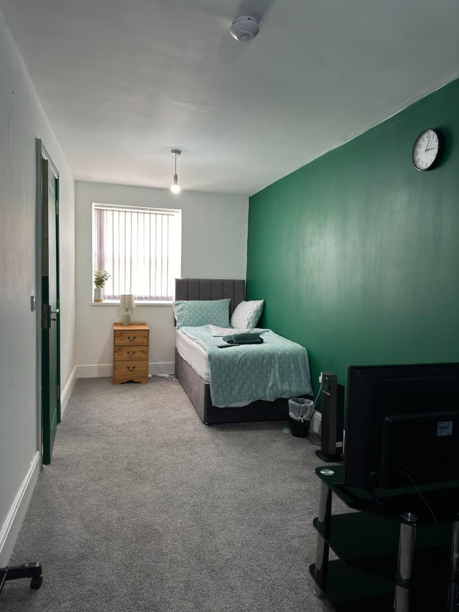 Ur Place Failsworth Exteriér fotografie